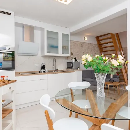 Meri * سوتيفان